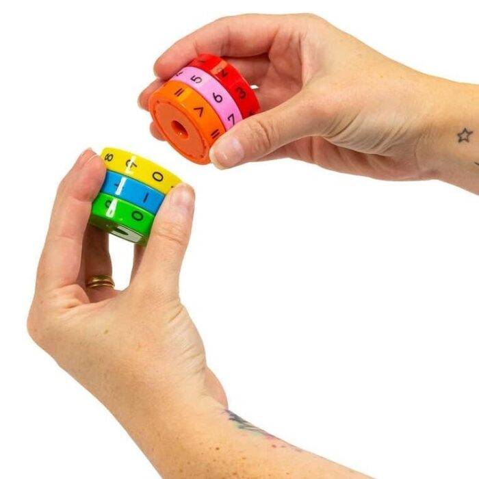 6 Magnetiniai matematikos žiedai