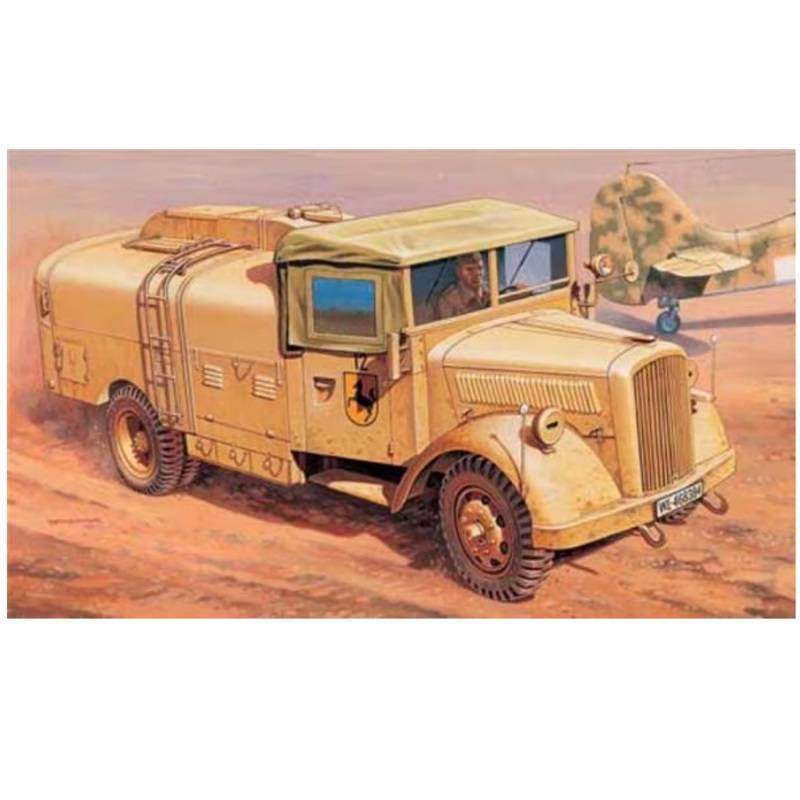 Klijuojamas plastikinis modeliukas German Kfz.385 Tankwagen (African Camouflage) 1/35