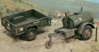 Klijuojamas plastikinis modelis American 250 galons Tank Trailer and M101 Cargo Trailer ITALERI 1/35