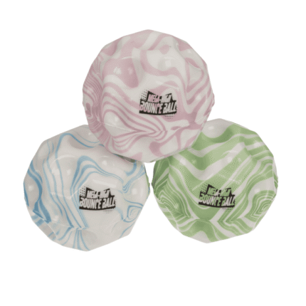 Stipriai atšokantis kamuolys šviečiantis tamsoje