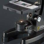 Mikroskopas National Geographic 300-1200x su priedais, lagamine