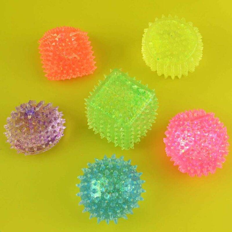 Antistresinės geometrinės figūros 4cm