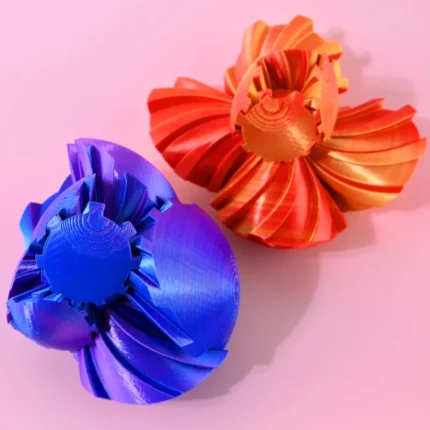 Antistresinis žaislas Krumpliaračio kamuolys. 3D spausdintas, holografinių spalvų 8cm