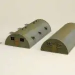 Plastikinis modelio rinkinys Quonset trobelės kareivinės 1/72 ITALERI