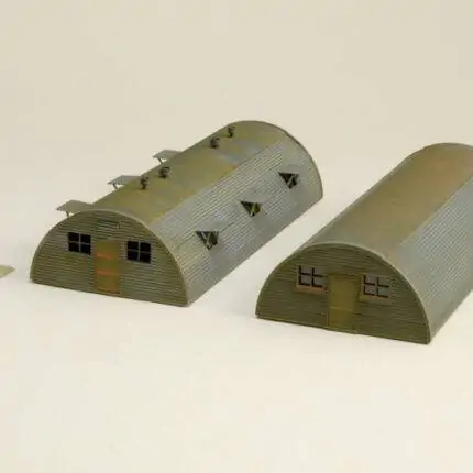 Plastikinis modelio rinkinys Quonset trobelės kareivinės 1/72 ITALERI