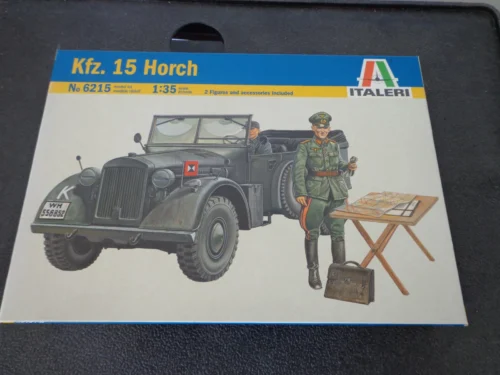 Klijuojamas plastikinis modelis KFZ 15 Horch ITALERI 1/35